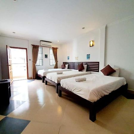 Aime House & Niisaii Apartment Phnom Penh Exterior photo