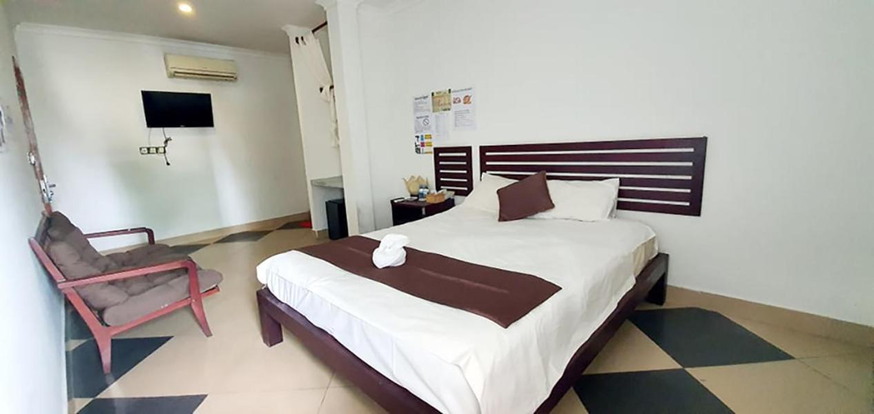 Aime House & Niisaii Apartment Phnom Penh Exterior photo